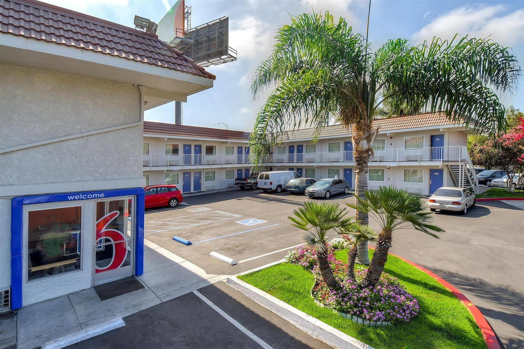 Motel 6-Norwalk, Ca - Los Angeles エクステリア 写真