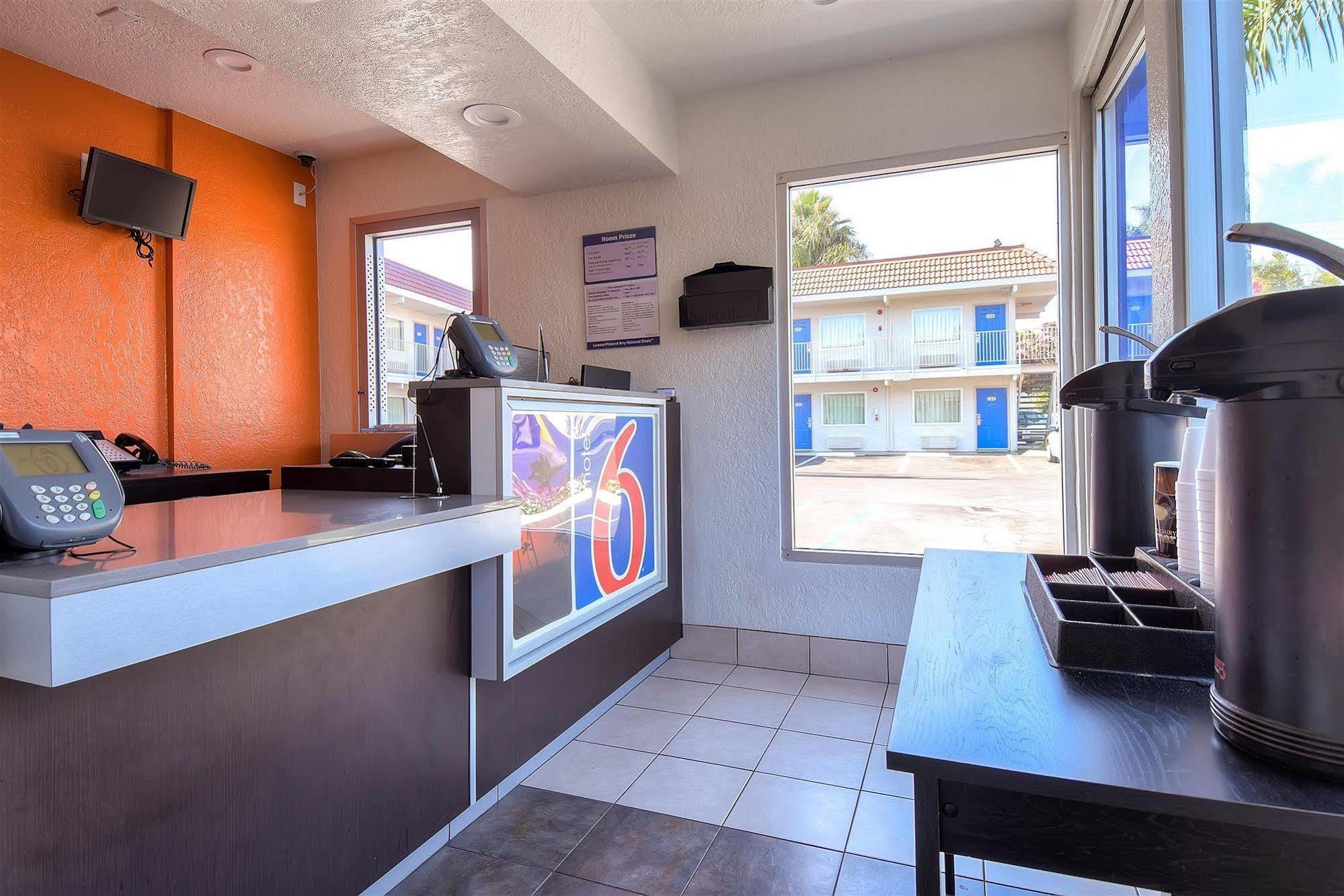 Motel 6-Norwalk, Ca - Los Angeles エクステリア 写真