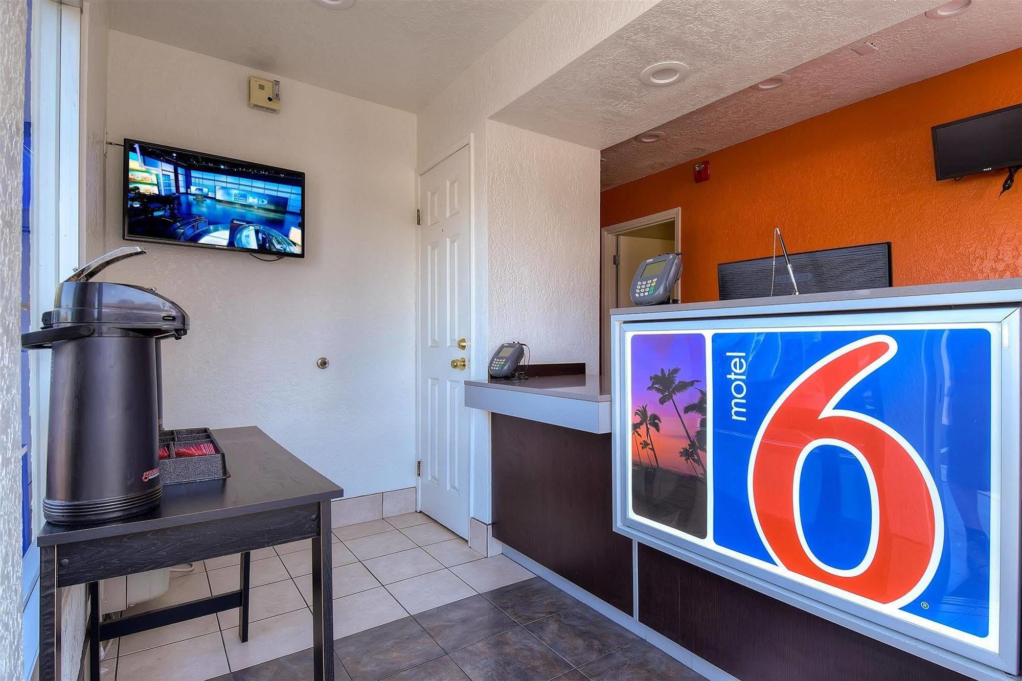 Motel 6-Norwalk, Ca - Los Angeles エクステリア 写真